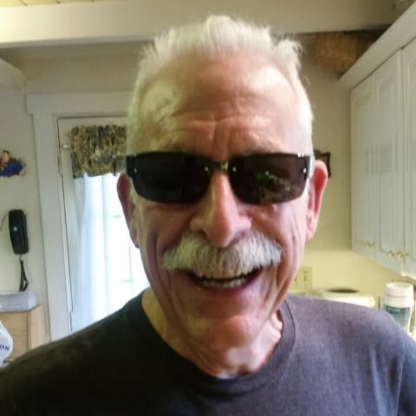 Dr. Eric Gangloff